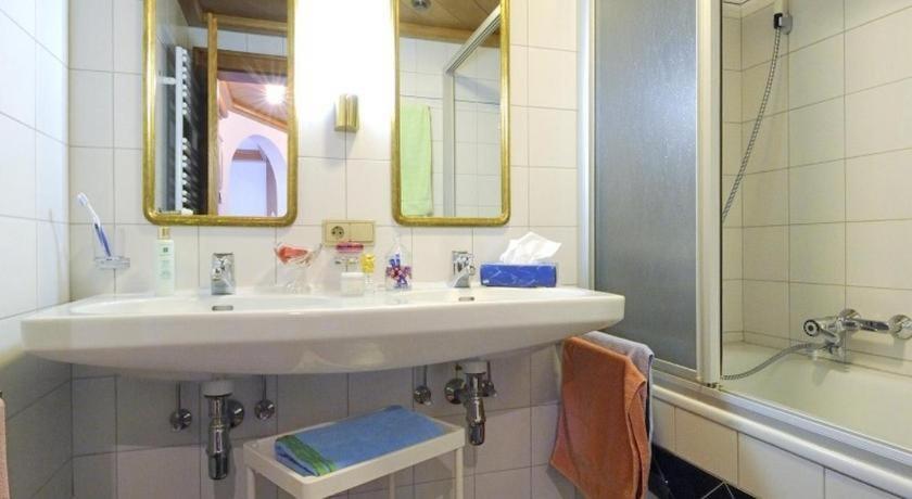 Apartment Christine Sankt Anton am Arlberg Szoba fotó